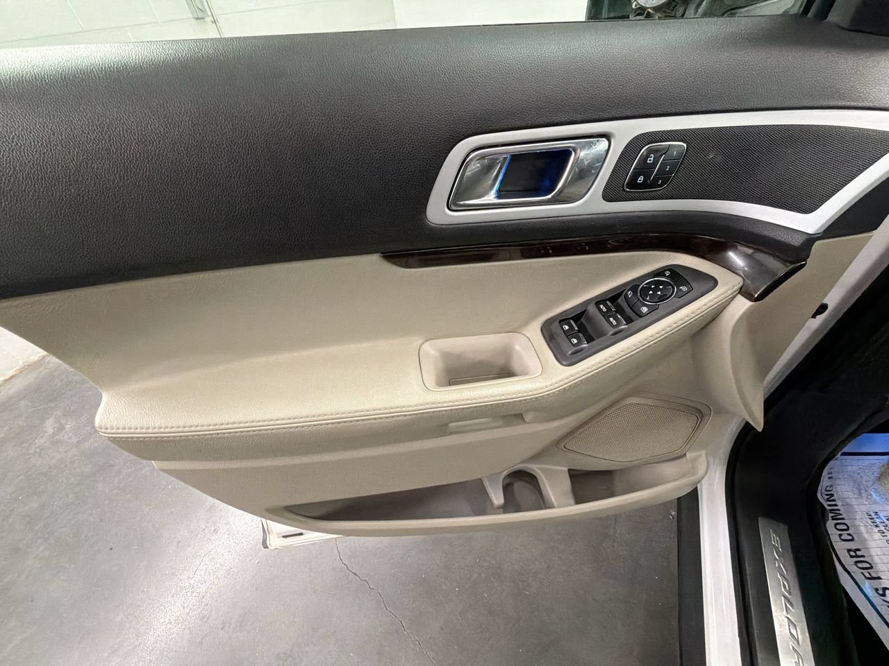 Used 2015 Ford Explorer Limited FWD image 20