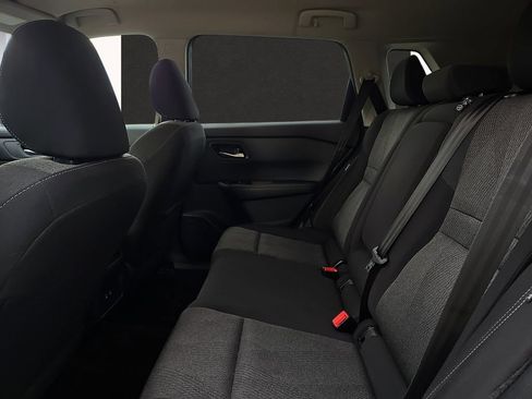 Used 2025 Nissan Rogue SV FWD image 9