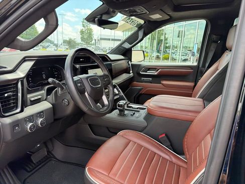 Used 2024 GMC Sierra 1500 Denali Ultimate AWD/4WD image 17
