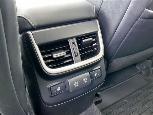Used 2020 Subaru Outback Limited w/ Popular Package #2 AWD/4WD image 11