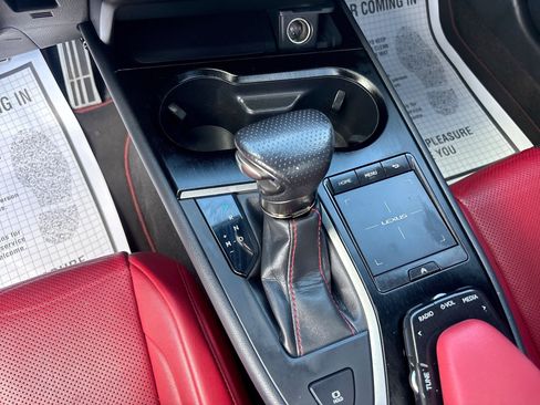 Used 2019 Lexus UX 200 F Sport w/ F Sport Premium Package FWD image 23