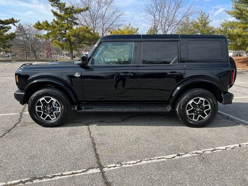 Used 2025 Ford Bronco Outer Banks image 6