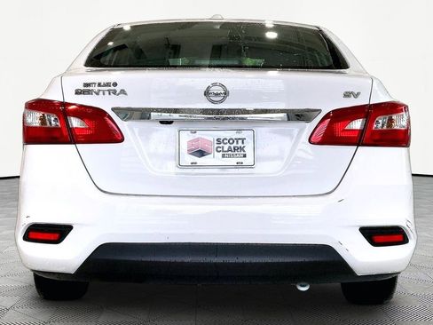 Used 2019 Nissan Sentra SV FWD image 6