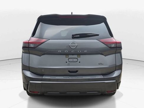 Used 2025 Nissan Rogue SL FWD image 7