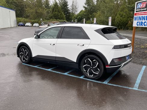 Certified 2024 Hyundai Ioniq 5 SEL RWD image 3