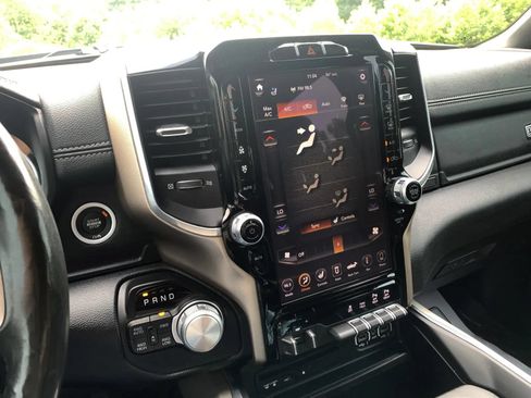 Used 2019 RAM 1500 Laramie w/ Sport Appearance Package AWD/4WD image 19