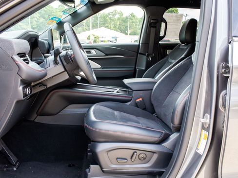 Used 2026 Ford Explorer ST w/ Sun And Sound Package AWD/4WD image 18