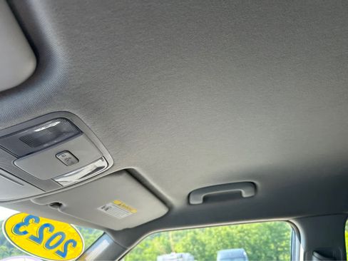 Used 2023 Kia Soul LX w/ LX Technology Package image 22