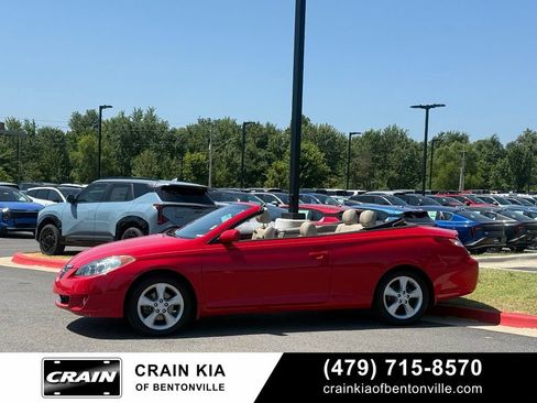 Used 2005 Toyota Solara SLE FWD image 4