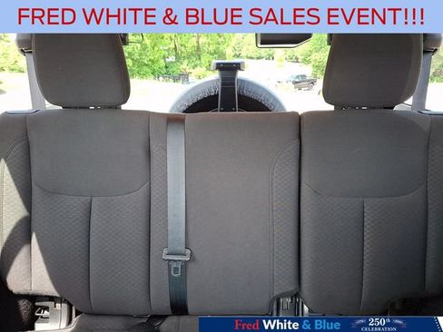 Used 2018 Jeep Wrangler Unlimited Sport AWD/4WD image 19