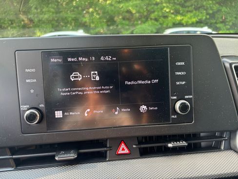 Used 2025 Kia Sportage LX FWD image 20