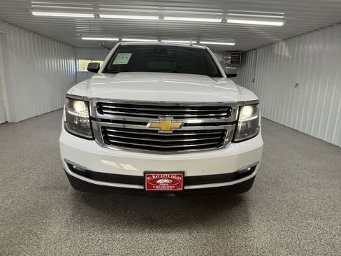 Used 2017 Chevrolet Tahoe Premier image 2