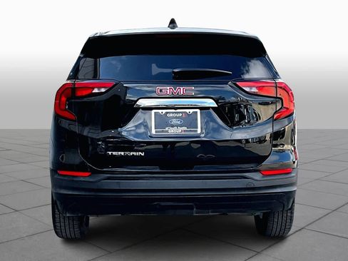 Used 2018 GMC Terrain SLE image 5