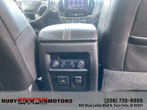 Used 2020 Chevrolet Traverse Premier AWD/4WD image 31