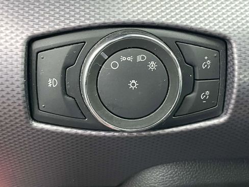 Used 2016 Ford Mustang Coupe image 21