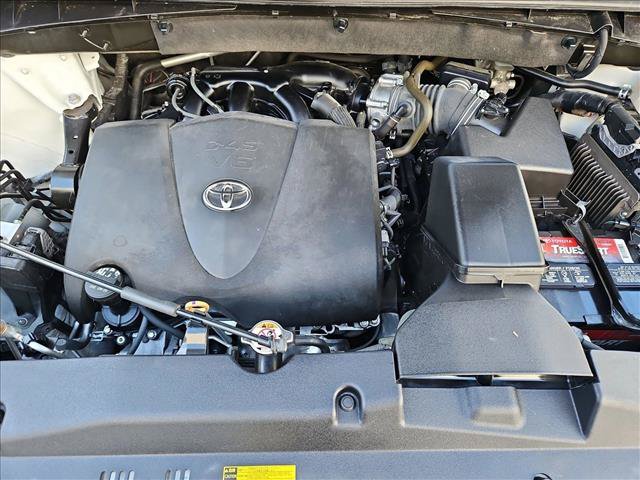 Used 2019 Toyota Highlander Plus FWD image 22