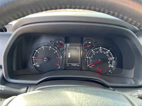 Used 2021 Toyota 4Runner SR5 Premium image 13