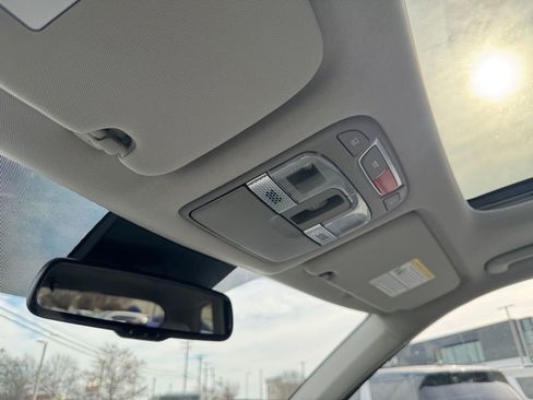 New 2025 Kia Telluride EX w/ EX Captain's Chair Package image 21