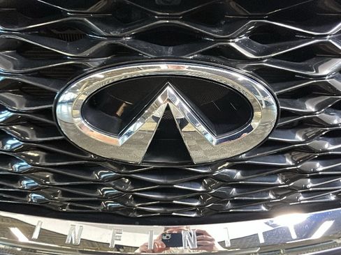 Used 2024 INFINITI QX60 Luxe AWD/4WD image 8