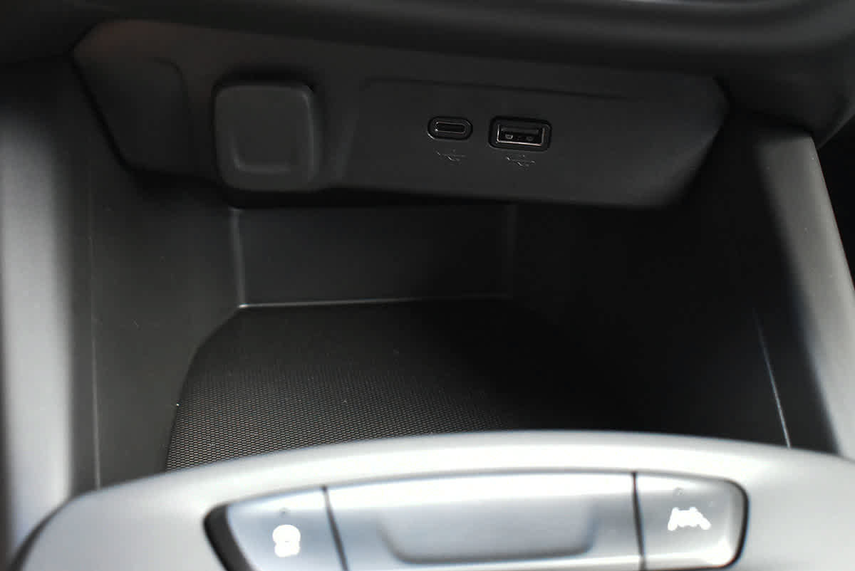 New 2026 Chevrolet Trax RS w/ Driver Confidence Package FWD image 19