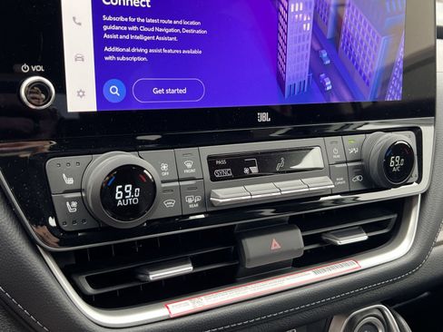 New 2026 Toyota Grand Highlander Platinum image 16