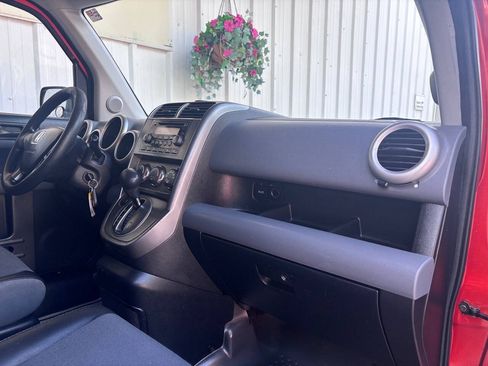 Used 2004 Honda Element EX image 25