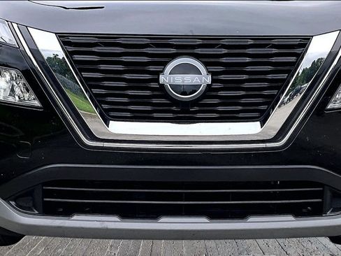 Used 2023 Nissan Rogue SV FWD image 29