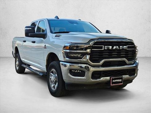 Used 2025 RAM 2500 Tradesman AWD/4WD image 3