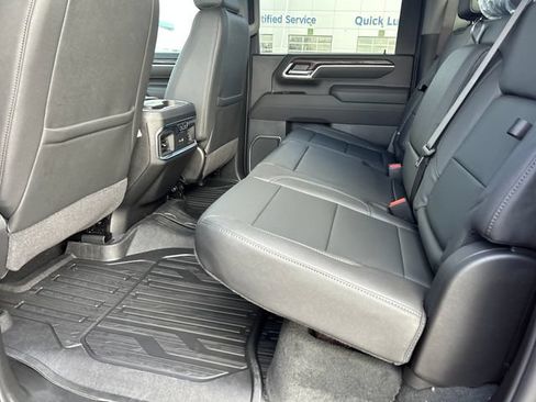 New 2026 GMC Sierra 2500 SLT w/ SLT Premium Package AWD/4WD image 28