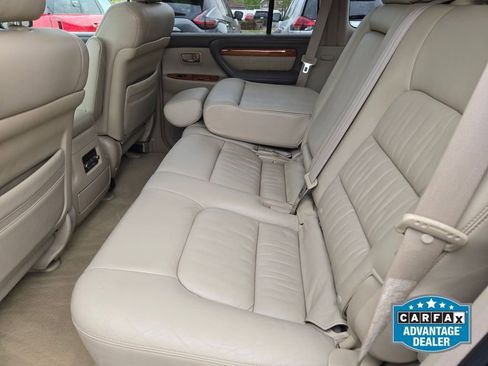 Used 2007 Lexus LX 470 4WD image 18