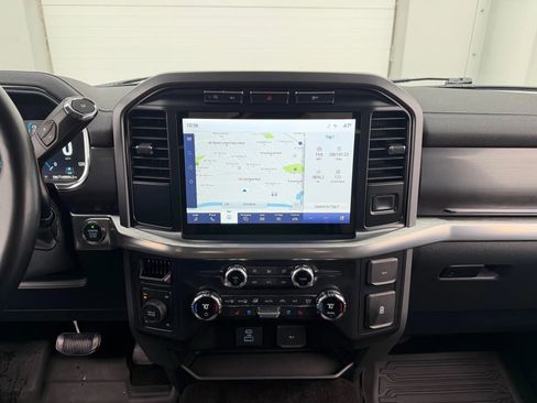 Used 2021 Ford F150 Lariat image 19