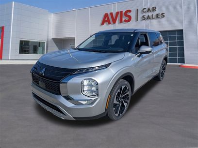 Used 2024 Mitsubishi Outlander SE