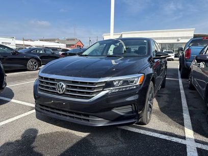 Used 2022 Volkswagen Passat 2.0T SE