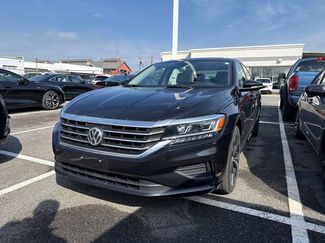 Used 2022 Volkswagen Passat 2.0T SE 360° Tour