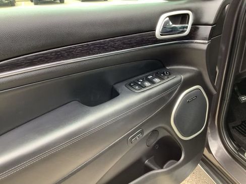 Used 2021 Jeep Grand Cherokee Summit w/ Platinum Series Group AWD/4WD image 15