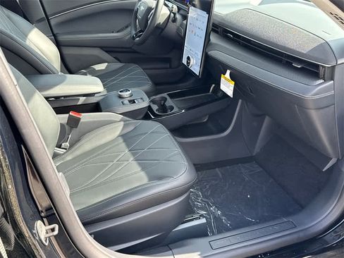 New 2024 Ford Mustang Mach-E Select w/ Comfort Package Lite image 13