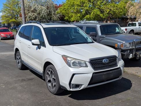 Used 2015 Subaru Forester 2.0XT Touring w/ Eyesight & Navigation System AWD/4WD image 10