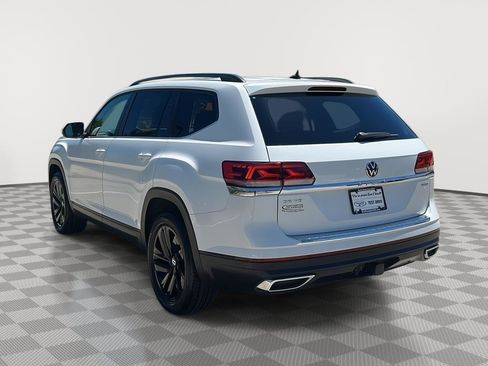 Used 2023 Volkswagen Atlas SE w/ Panoramic Sunroof Package AWD/4WD image 7