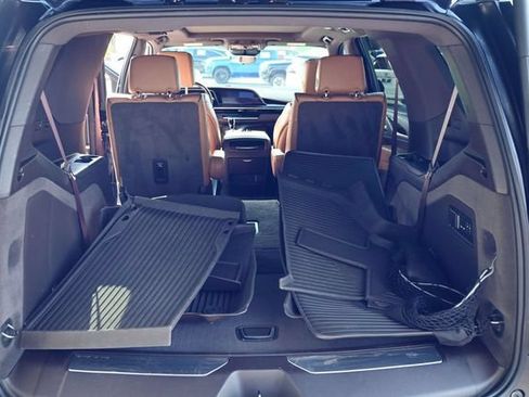 Used 2022 Cadillac Escalade Sport w/ Touring Package AWD/4WD image 26