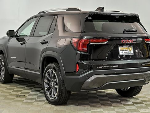 New 2026 GMC Terrain Elevation w/ Elevation Premium Package AWD/4WD image 4