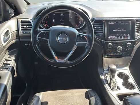 Used 2021 Jeep Grand Cherokee Laredo X AWD/4WD image 15
