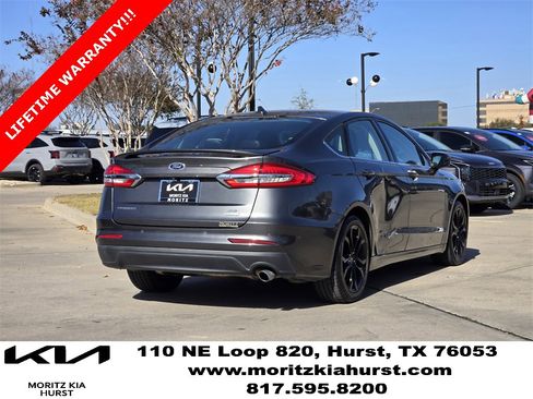 Used 2020 Ford Fusion SE w/ Equipment Group 151A image 4