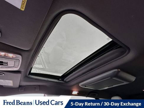 Certified 2023 Toyota Sienna XSE image 27