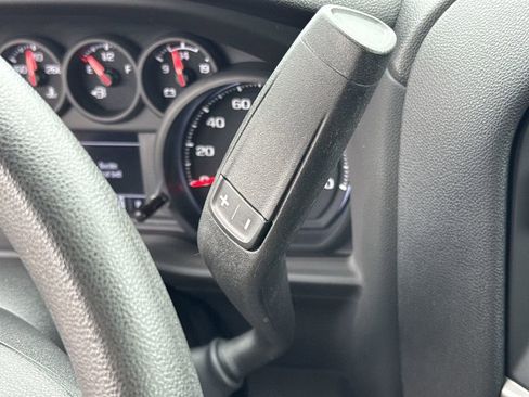 Used 2024 Chevrolet Silverado 1500 Custom Trail Boss w/ Turbomax Blackout Package AWD/4WD image 20