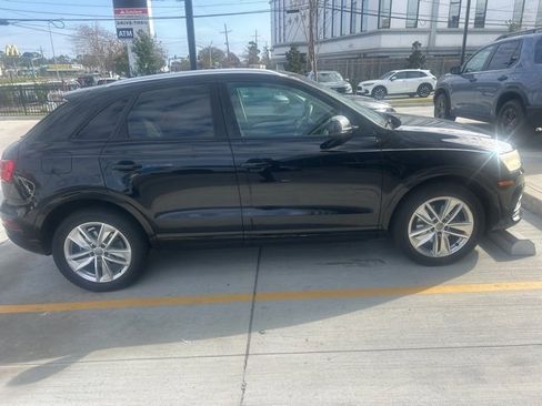 Used 2017 Audi Q3 2.0T Premium image 5