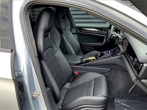 New 2026 Porsche Panamera GTS image 24