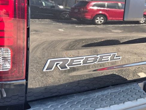 Used 2017 RAM 1500 Rebel AWD/4WD image 4
