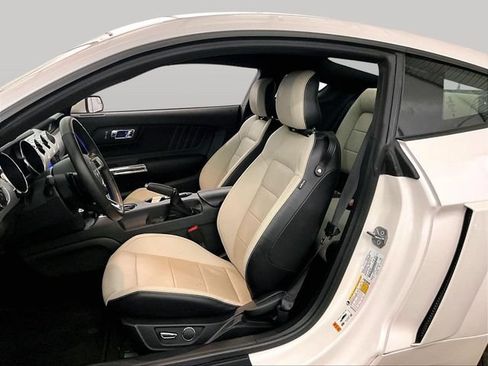 Used 2017 Ford Mustang GT Premium RWD image 24