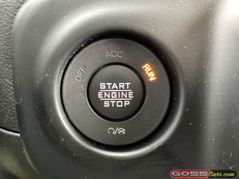 Certified 2023 Jeep Wrangler Unlimited Rubicon AWD/4WD image 10