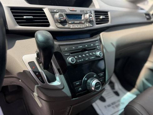 Used 2012 Honda Odyssey EX-L image 17